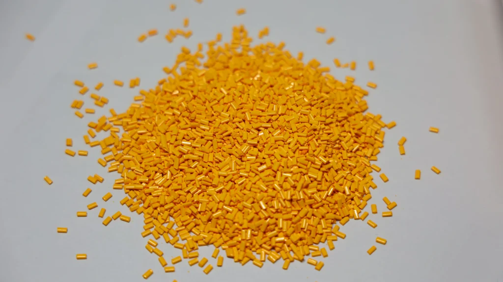 apricot yelllow master batch