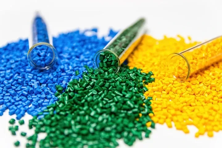 Color-Masterbatch-In-Injection-Molding